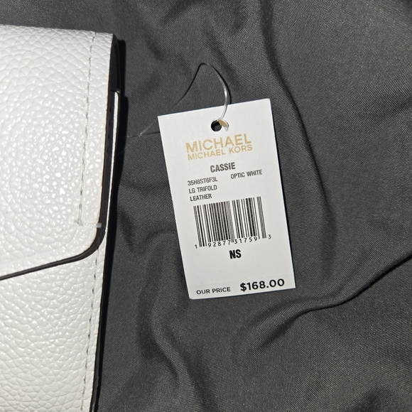 Michael Kors White Leather Clutch - Picture 2 of 8